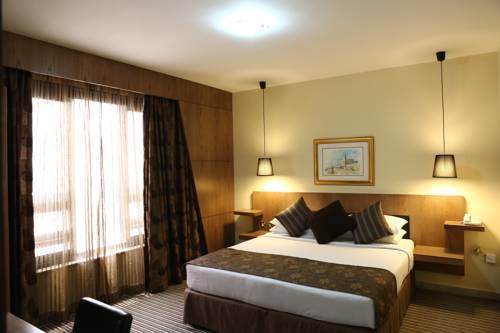 Emirates Plaza Hotel Abu Dhabi